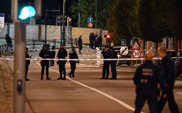 Brüksel’de taraftarlara silahlı saldırı