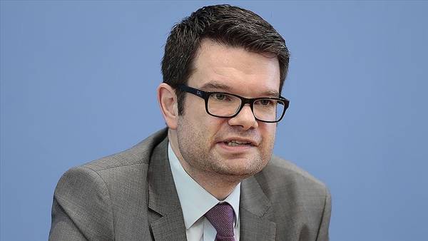 Almanya Adalet Bakanı: Rojava'ya saldırılar kabul edilemez
