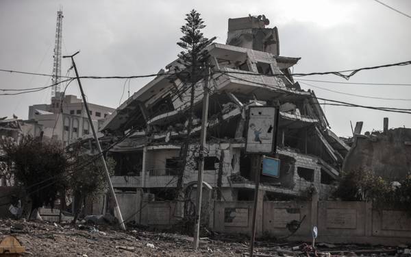 Gazze’de 12 hastane ve 32 sağlık merkezi hizmet dışı kaldı