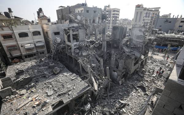 /haber/israil-in-gazzeye-bir-gundeki-saldirilarinda-400den-fazla-filistinli-hayatini-kaybetti-286744