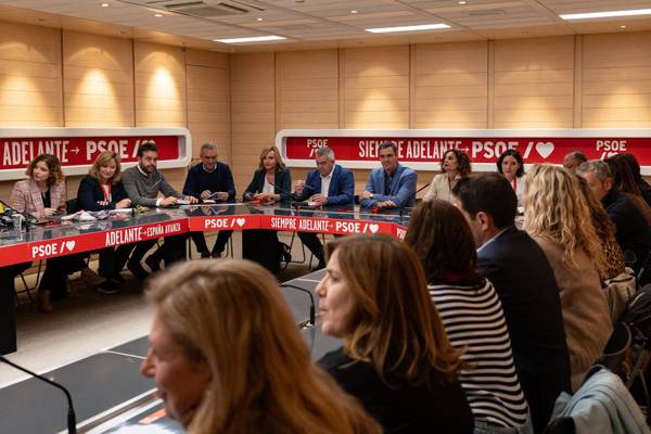 PSOE, Katalonya partilerinin af şartını da kabul etti