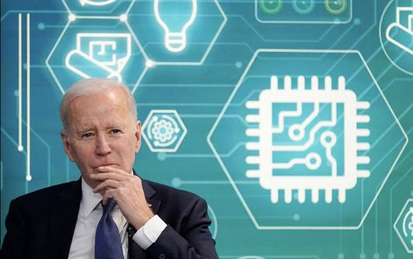 ABD | Biden'dan yapay zeka şirketlerinin devletle bilgi paylaşmasını zorunlu kılan kararname