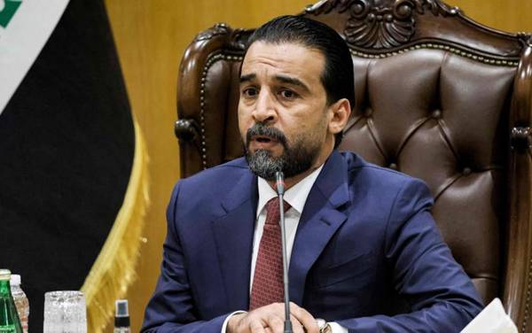 Bağdat'ta yerel seçim boykotu çağrıları sürerken Yüksek Mahkeme Meclis Başkanını görevden aldı