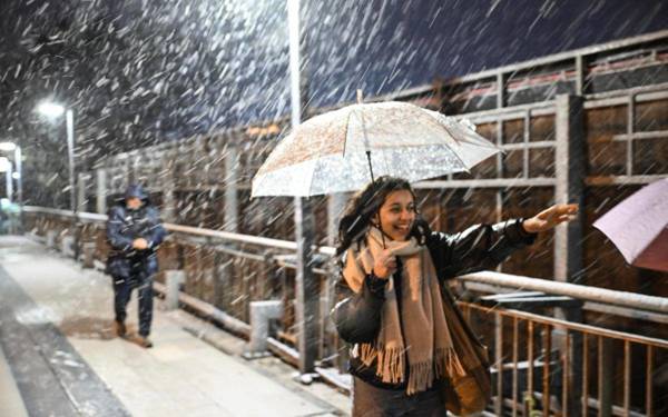 Snowfall covers various cities as temperatures plummet across Turkey