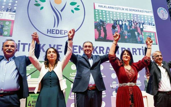 Top court rejects new acronym for pro-Kurdish party