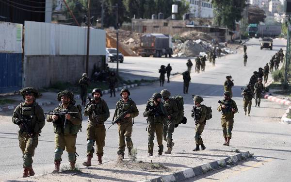 İsrail ordusu işgal altındaki Batı Şeria’da baskınlarını sürdürüyor