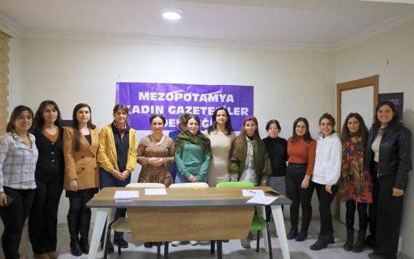 Mezopotamya Kadın Gazeteciler Derneği ilk genel kurulunu yaptı