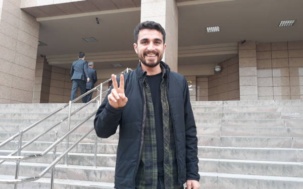 Gazeteci Ahmet Kanbal, 'kayıp sandık' davasında beraat etti