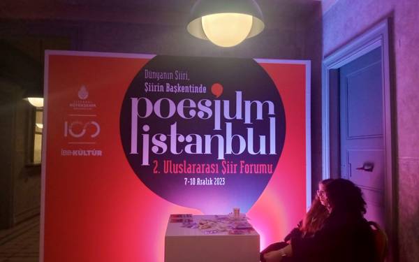 32 yıl sonra yeniden: Poesium 2. Uluslararası Şiir Forumu