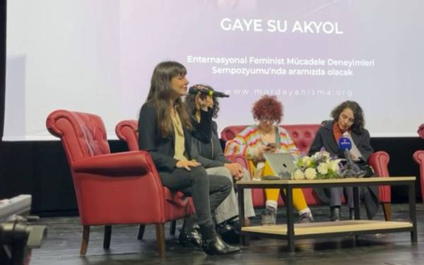 Gaye Su Akyol: Feminist olduğum için gurur duyuyorum