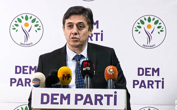 DEM Parti: "İstanbul'la ilgili görüşmeler sürüyor, partinin aldığı bir karar yok"