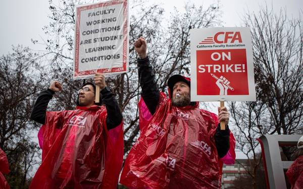 ABD'nin en büyük eyalet üniversitesinde öğretim üyeleri greve başladı