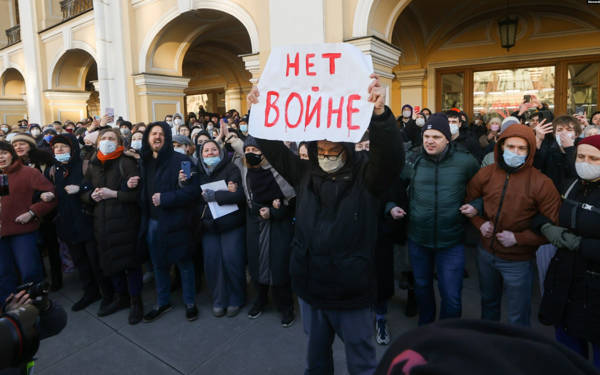 Rusya, savaş karşıtlarının mallarına el koymaya hazırlanıyor