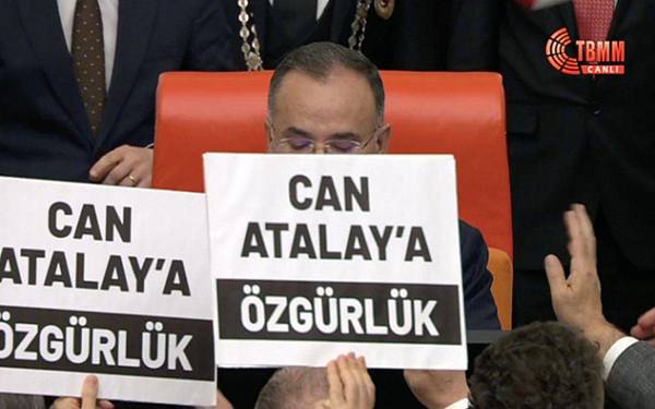 Can Atalay'ın avukatları AYM'ye başvurdu:  Meclis kararı hukuka aykırı