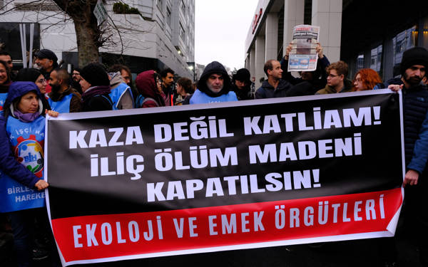 İstanbul'da Çalık Holding önünde eylem: "İliç ölüm madeni kapatılsın"