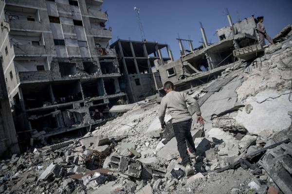 BM: Gazze’deki hastanede 10 bin Filistinli bulunuyor
