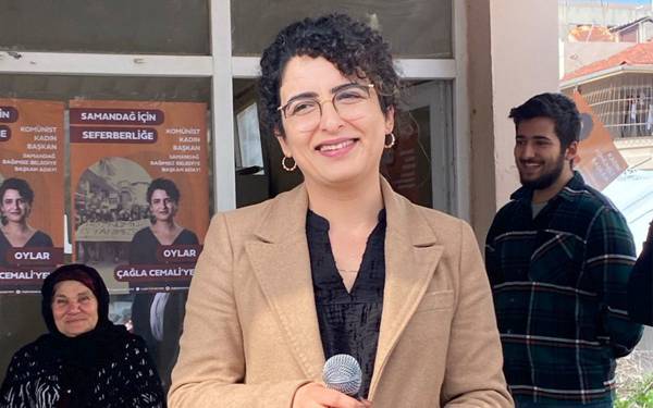 Samandağ’ın ilk kadın başkan adayı: Çağla Cemali