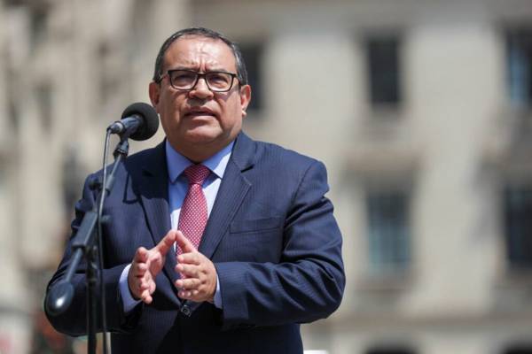 Peru'da Başbakan Otarola yolsuzluk iddiaları nedeniyle istifa etti
