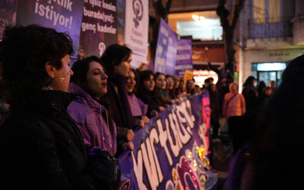 bianet'in objektifinden İstanbul 22. Feminist Gece Yürüyüşü