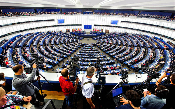 ‘Yapay Zeka Yasası’ Avrupa Parlamentosundan geçti