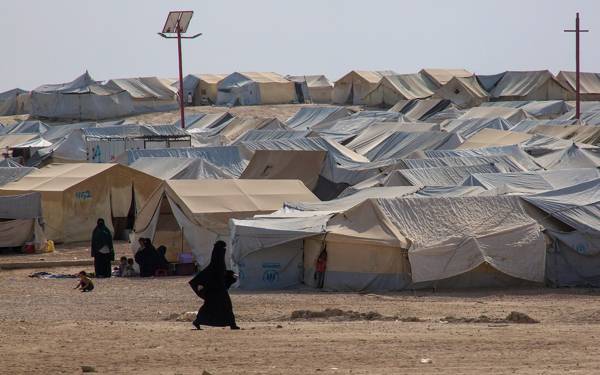 El Hol Kampı: Çocuk mahpuslar ve sahte kimlikler