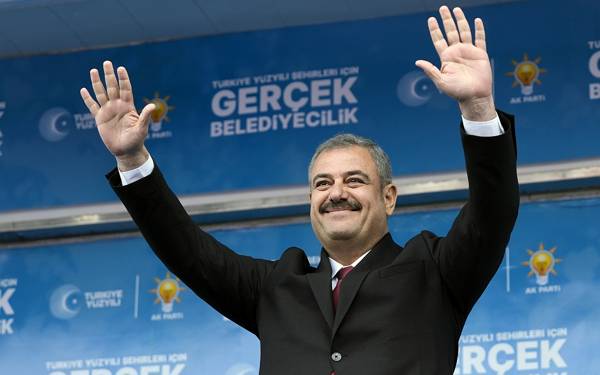 AKP adayı Bilden’den seçim vaadi: Biz Diyarbakır’ı şantiyeye çevireceğiz