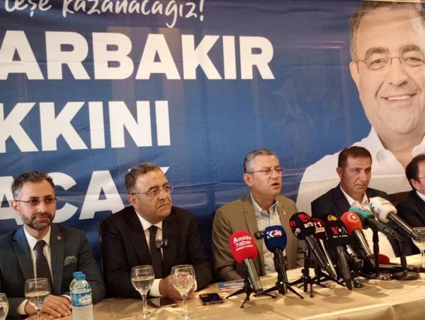 CHP Genel Başkanı Özgür Özel Van'a heyet gönderiyor