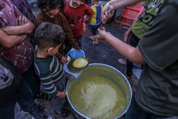 “Gazze’de 346 bin çocuk ciddi yetersiz beslenme riskiyle karşı karşıya”