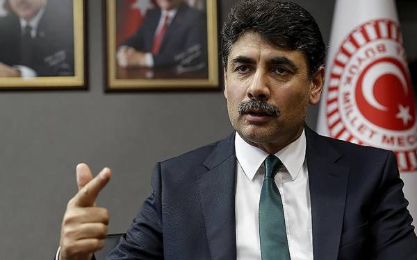 AKP'li eski vekilden Uçum'a tepki: Millete sallanan parmak kesilmeli
