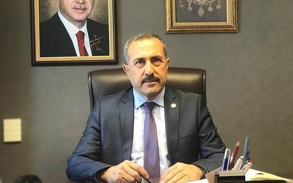 AKP'nin Van adayı Arvas'tan açıklama: YSK kararını saygıyla karşılıyorum