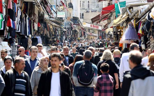 Turkey's unemployment rate at four-month lowest in February