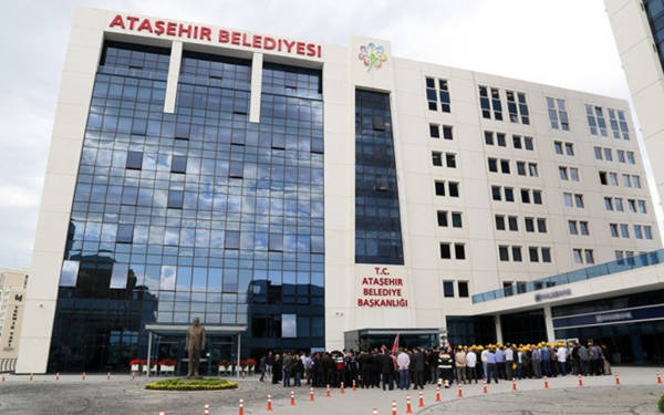 Ataşehir Belediyesi'nde 30'dan fazla işçi isteği dışında emekli ediliyor