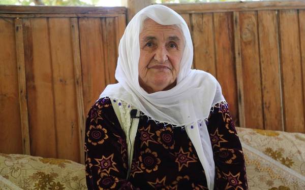 83 yaşındaki Makbule Özer yeniden cezaevine girdi