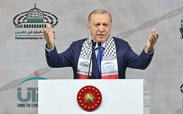 Erdoğan: İsrail'le artık ilişkilerimizi kestik, kesiyoruz