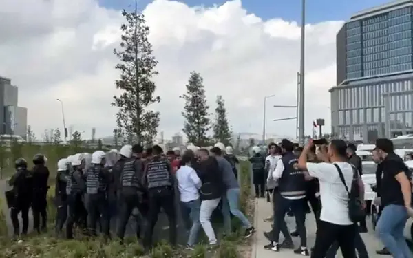 Workers detained during protest for unpaid wages