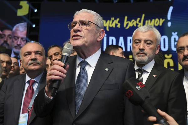 Müsavat Dervişoğlu, İYİ Parti’nin genel başkanı seçildi
