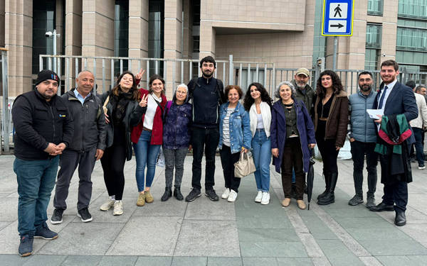 Siyasi Haber muhabiri Ekim Veyisoğlu adli kontrol şartıyla serbest bırakıldı