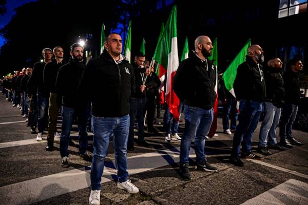İtalya’da faşist selamıyla anma