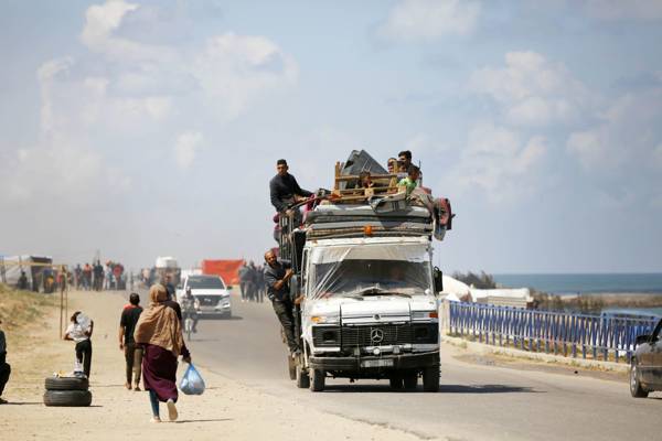 “İsrail, Gazze’deki insani durumu kötüleştirmeyi amaçlıyor”