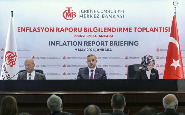Merkez Bankası enflasyon tahminini 2 puan arttırdı