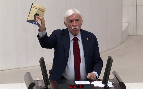 "Anayasa'daki 183 değişikliğin 173’ü, Erdoğan iktidarında yapılmış"