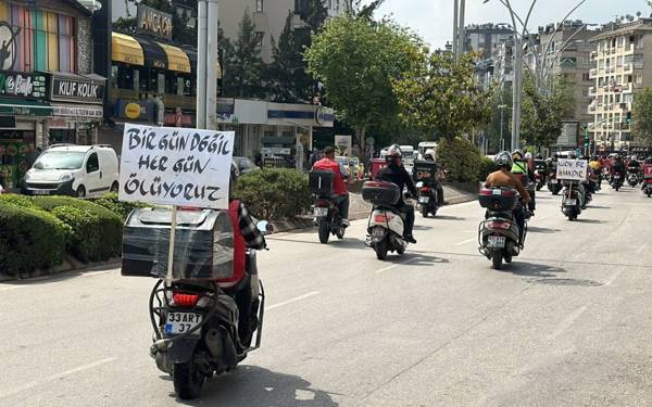 Moto kuryelerden 'adalet konvoyları': “Çalışırken ölmek istemiyoruz”