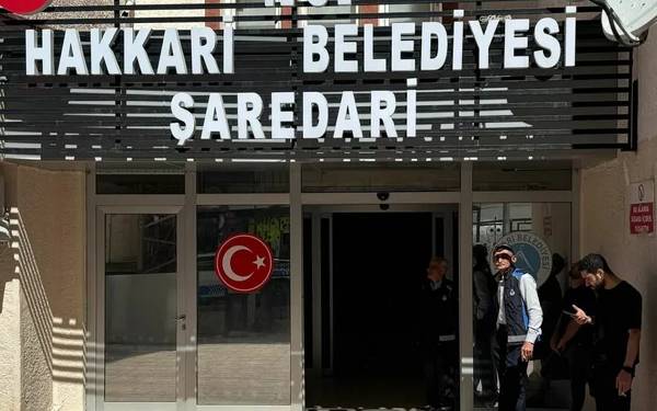İstanbul Barosu'ndan Hakkari açıklaması: Seçme-seçilme hakkına müdahale