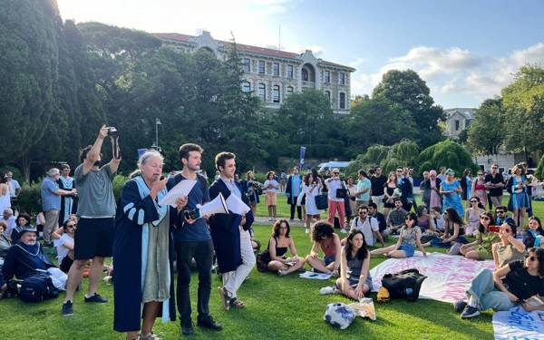 Boğaziçi University students hold alternative graduation after rector’s ban