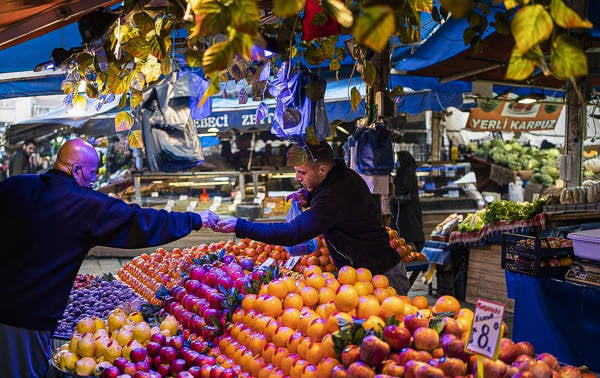 Küresel gıda fiyatları yüzde 2 düşerken Türkiye'de yüzde 68 artış gösterdi