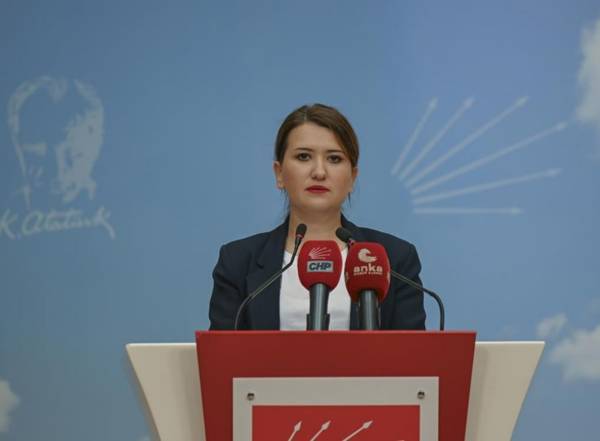 CHP Milletvekili Gökçen: Evlilikte soyadı ayrımcılığına son verilmeli