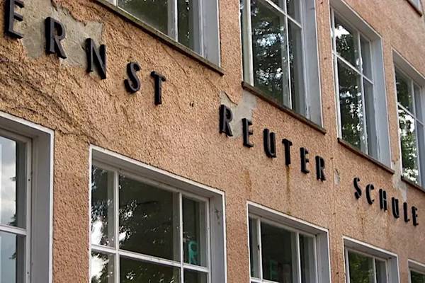 Almanya  Büyükelçiliği’nin okulları da T.C. yurttaşlarına kapılarını kapattı