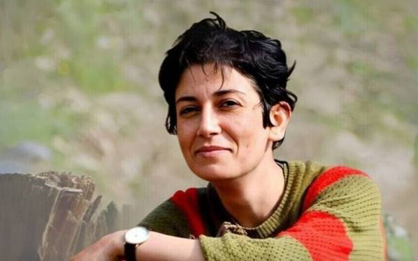 İran, Kürt kadın gazeteci Ezizi'yi idama mahkum etti