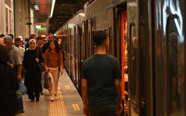 İstanbul'da toplu ulaşıma yüzde 13 ile yüzde 22 arasında zam