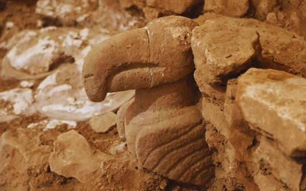 “Göbeklitepe ve Karahantepe'deki bulgular tarihe yeni yorumlar getirebilir”